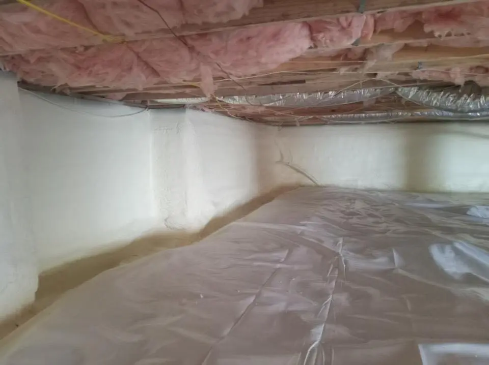 Crawl space encapsulation with closed-cell spray foam for Attic Insulation in Belton
